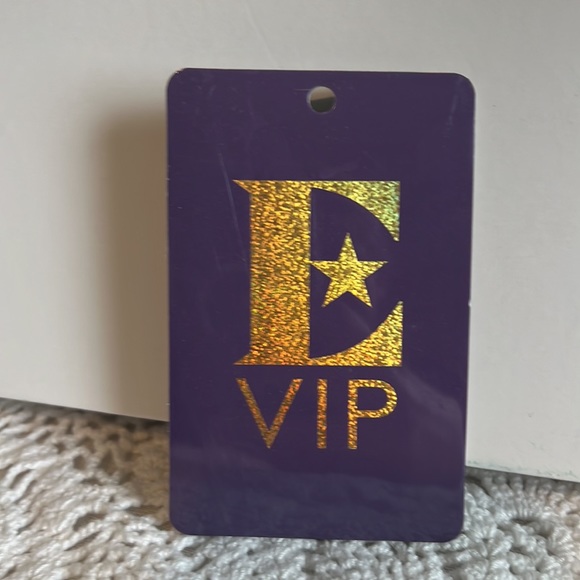Elton John Farewell Yellow Brick Road Concert Tour VIP Package - Picture 8 of 15